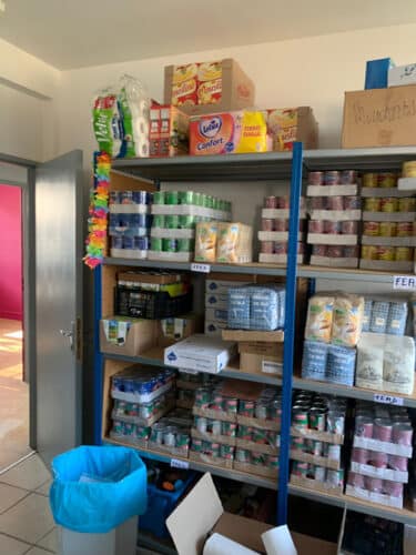 interieur stock banque alimentaire