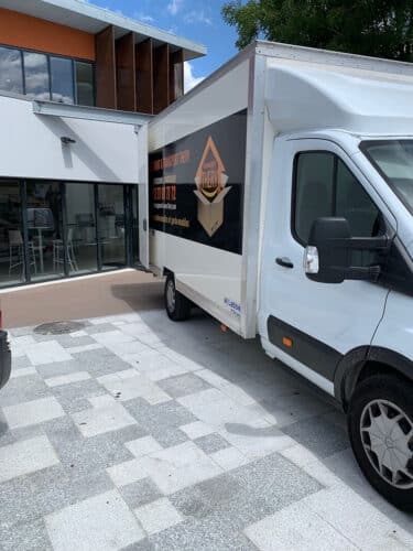 camion demenagement thery salle de musique